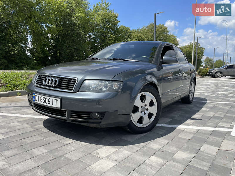 Седан Audi A4 2002 в Виннице