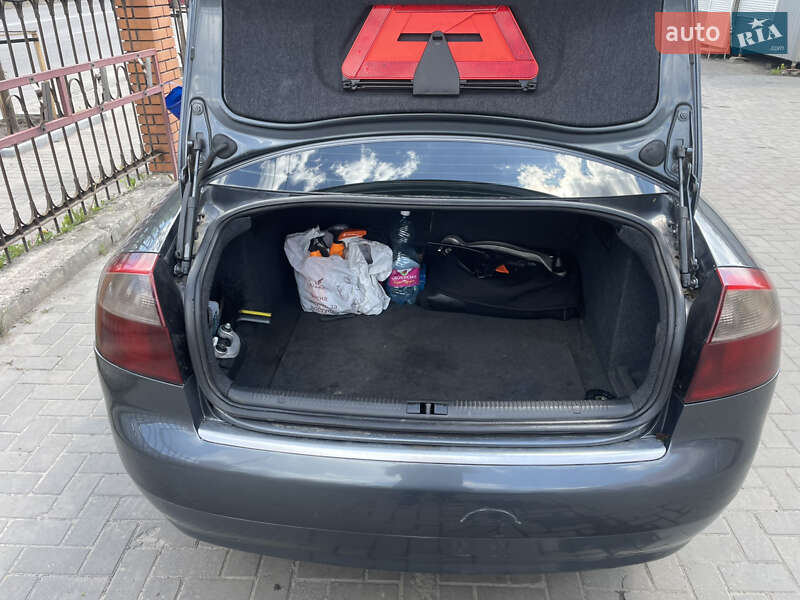 Седан Audi A4 2002 в Виннице