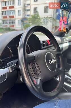 Универсал Audi A4 2003 в 