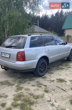 Универсал Audi A4 1998 в 