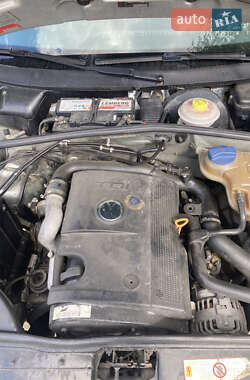 Универсал Audi A4 1998 в 