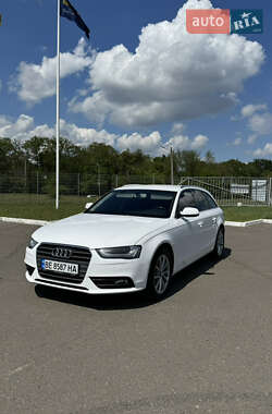 Универсал Audi A4 2013 в 