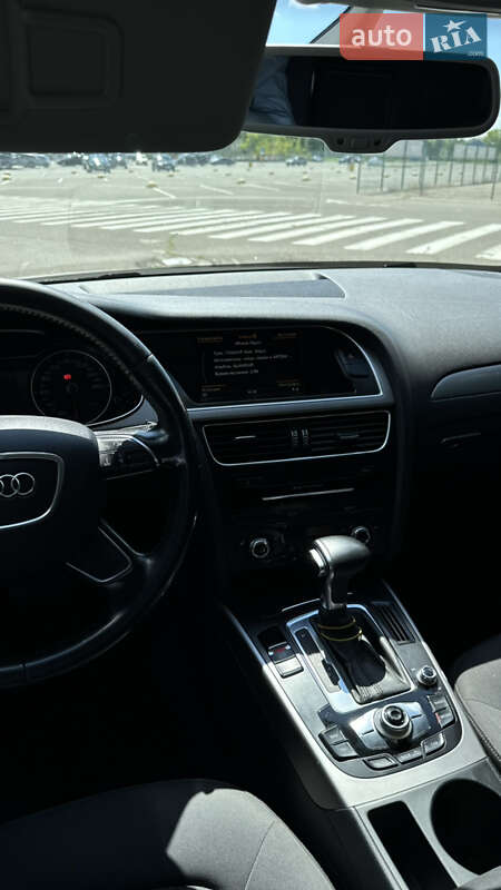 Универсал Audi A4 2013 в Первомайске