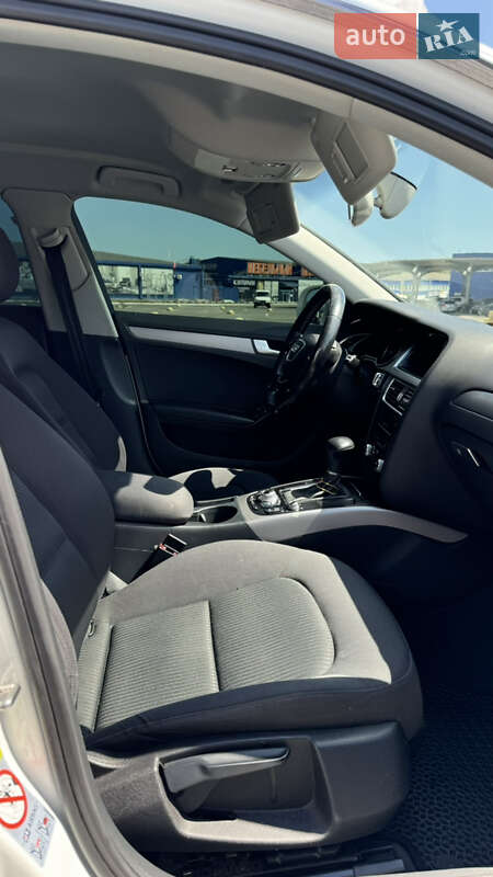 Универсал Audi A4 2013 в Первомайске