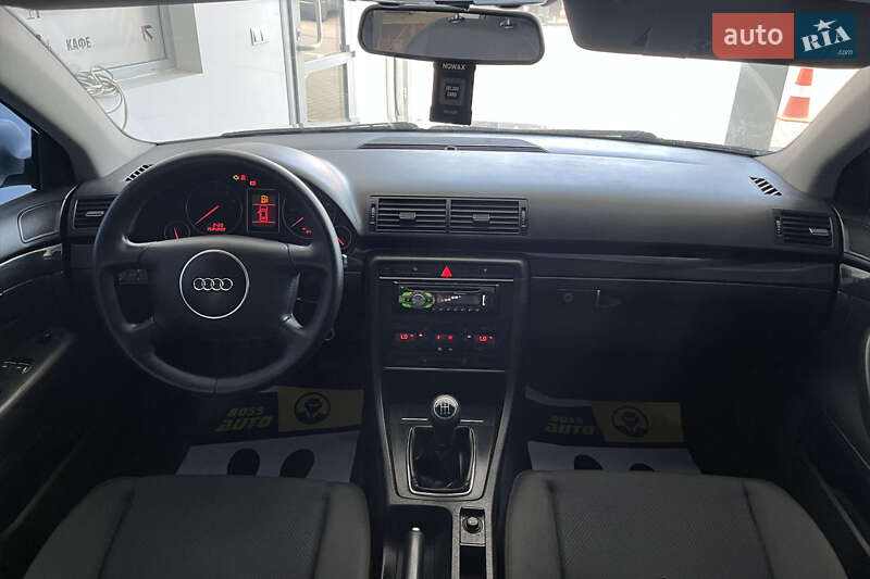 Седан Audi A4 2002 в Шептицькому
