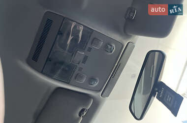 Седан Audi A4 2002 в 