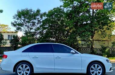 Седан Audi A4 2011 в 