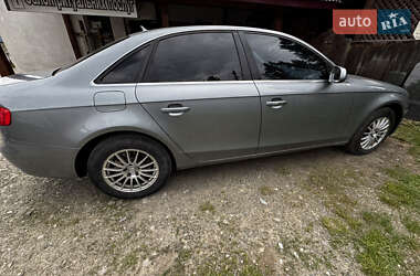 Седан Audi A4 2009 в 