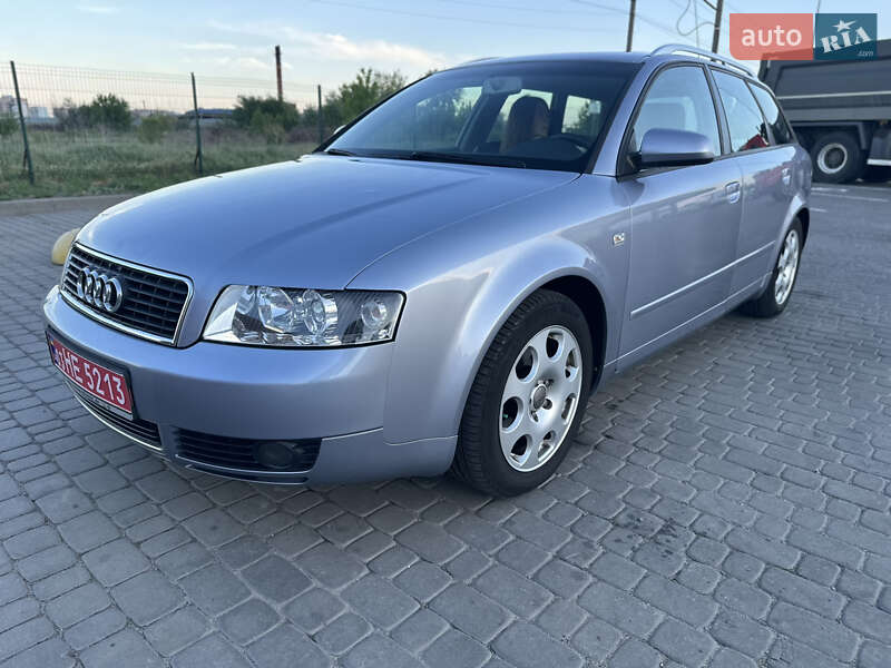 Универсал Audi A4 2004 в 