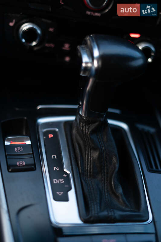 Универсал Audi A4 2012 в Новояворовске