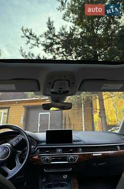 Седан Audi A4 2019 в 