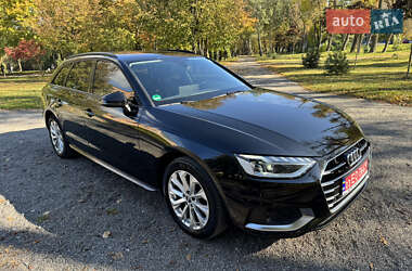Универсал Audi A4 2020 в 