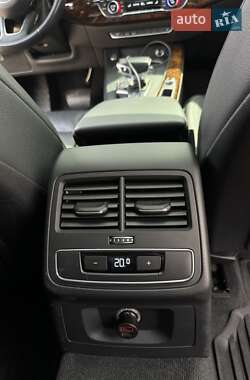 Седан Audi A4 2017 в 