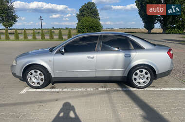 Седан Audi A4 2002 в 