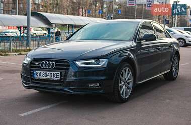 Седан Audi A4 2015 в 