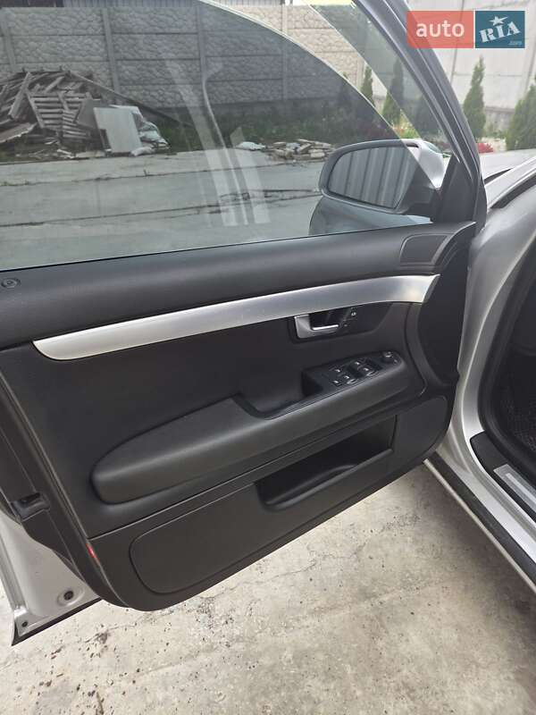 Седан Audi A4 2006 в Хмельницькому