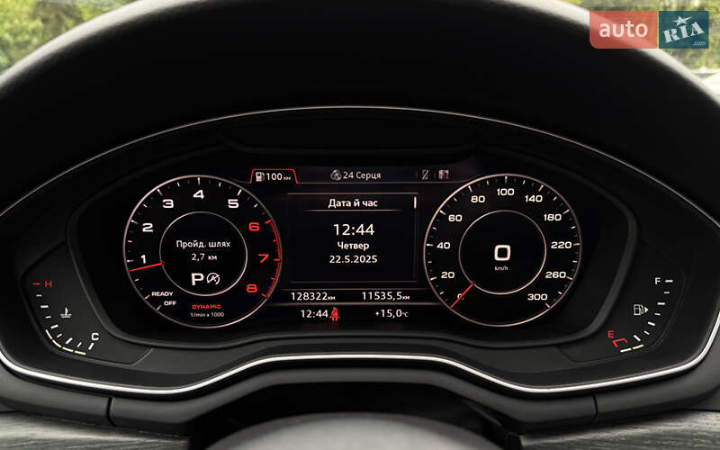 Седан Audi A4 2018 в Львове