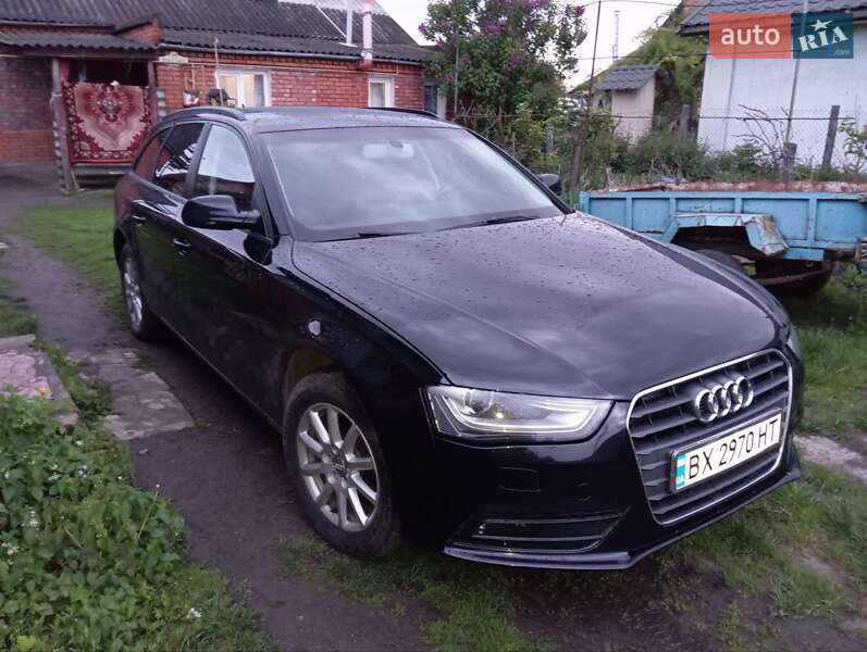 Универсал Audi A4 2014 в 