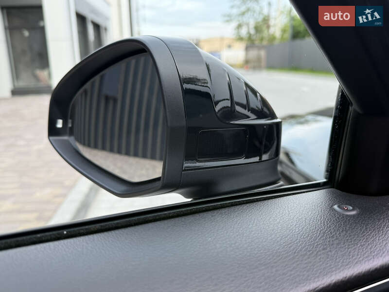 Универсал Audi A4 2017 в Виннице