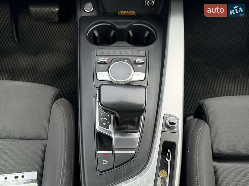 Универсал Audi A4 2017 в Виннице