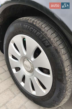 Седан Audi A4 2006 в 
