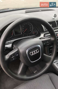 Седан Audi A4 2006 в 