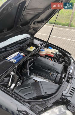 Седан Audi A4 2006 в 