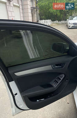 Седан Audi A4 2009 в 