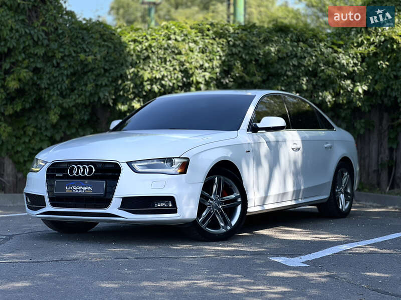 Седан Audi A4 2014 в 