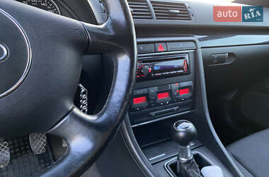 Универсал Audi A4 2003 в 