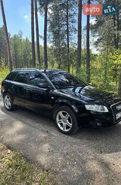 Универсал Audi A4 2007 в Шацке