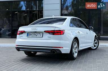 Седан Audi A4 2017 в 