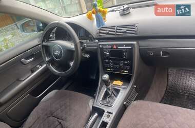 Седан Audi A4 2002 в 
