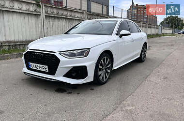 Седан Audi A4 2020 в 