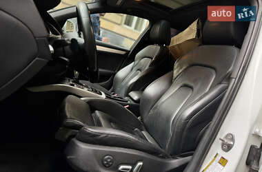 Седан Audi A4 2014 в 
