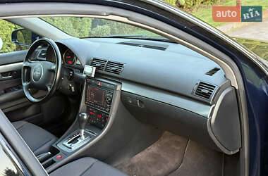 Универсал Audi A4 2004 в 