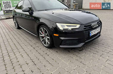 Седан Audi A4 2018 в Бучаче
