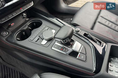 Седан Audi A4 2018 в 