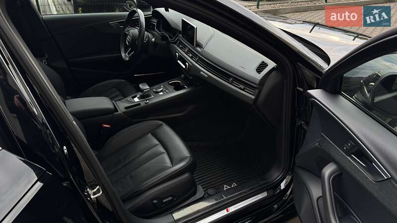 Седан Audi A4 2016 в Ивано-Франковске