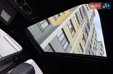Седан Audi A4 2016 в 