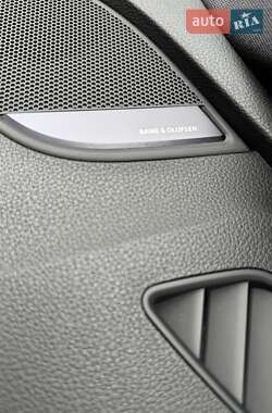 Седан Audi A4 2016 в 