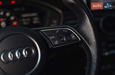 Седан Audi A4 2017 в 