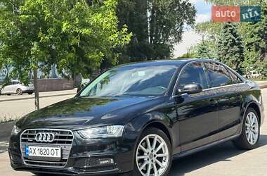 Седан Audi A4 2014 в 