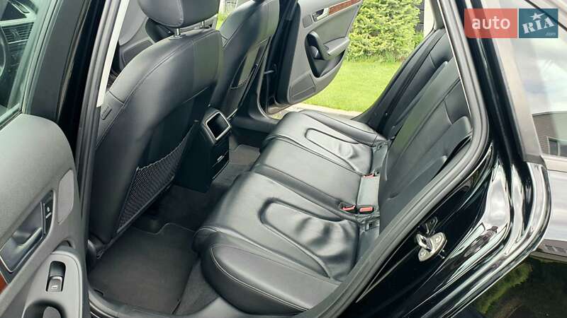 Седан Audi A4 2010 в Киеве