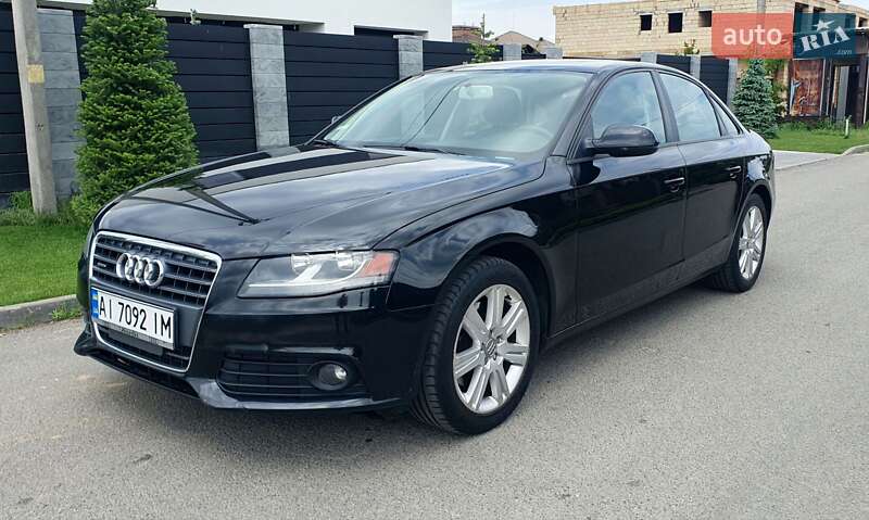 Седан Audi A4 2010 в Киеве