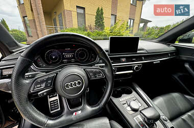 Седан Audi A4 2016 в 