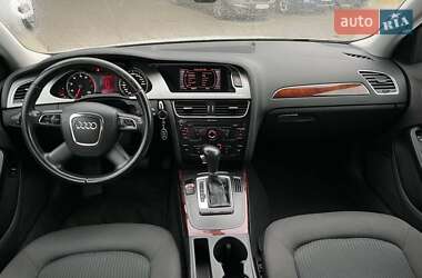 Седан Audi A4 2010 в 