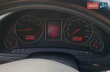 Седан Audi A4 2002 в 