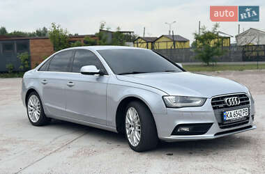 Седан Audi A4 2014 в 
