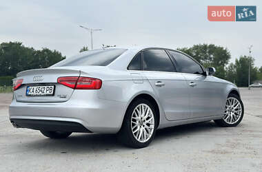 Седан Audi A4 2014 в 
